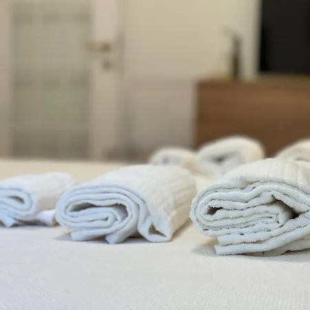 شقة A Stone's Throw From The Metro